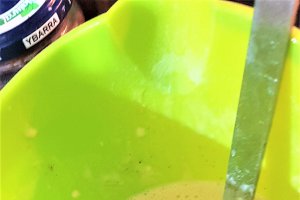 Desert clatite aromate la sticla cu mascarpone si inghetata