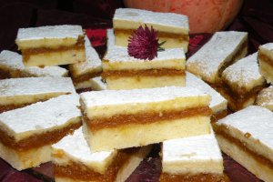Desert prajitura cu dovleac, miere si scortisoara