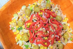 Salata de ton cu orez