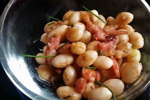 Salata de fasole alba