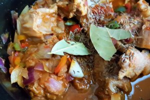 Gulas unguresc de berbecut la Crock-Pot