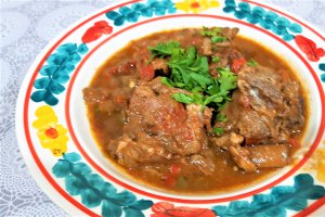 Gulas unguresc de berbecut la Crock-Pot