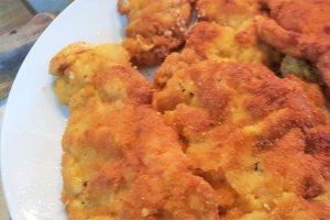 Pollo alla parmigiana - pui cu parmezan