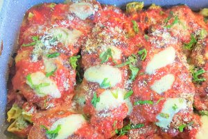 Pollo alla parmigiana - pui cu parmezan