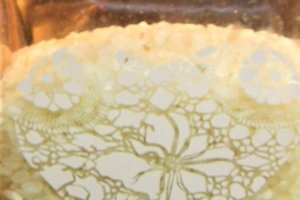 Ciorba de salata verde cu carnati  si parmezan