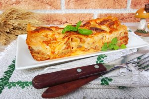 Lasagna cu carne de pui si ciuperci