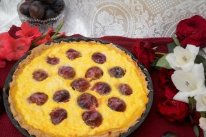 Desert tarta cu branza si prune