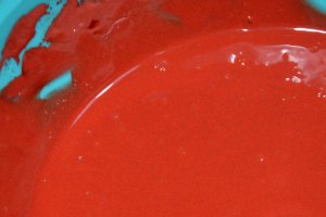 Tort Red Velvet, cu crema de branza si lamaie