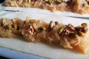 Desert strudel cu mere, nuci si fistic
