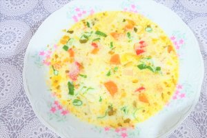 Ciorbita de vitel cu smantana si tarhon