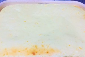 Desert placinta cu branza dulce sarata si aluat foietaj
