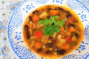 Ciorba taraneasca - cu peste afumat