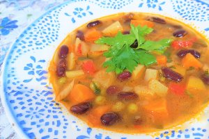 Ciorba taraneasca - cu peste afumat