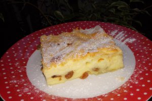 Desert placinta cu crema de branza (fromage blanc)