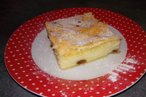 Desert placinta cu crema de branza (fromage blanc)