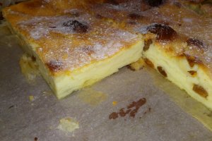 Desert placinta cu crema de branza (fromage blanc)