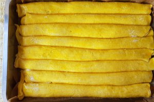 Desert placinta rulata cu mere si dovleac placintar