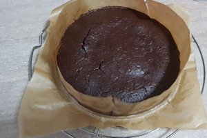 Tort cu crema de mascarpone si cafea