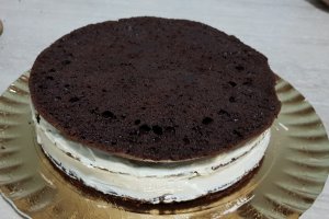 Tort cu crema de mascarpone si cafea