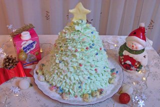 Tort Bradut de Craciun