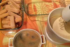 Tiramisu cu dulceata de lapte