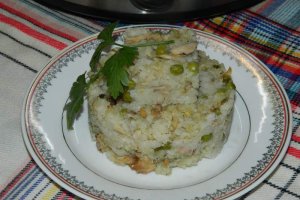 Orez cu mazare si pui la slow cooker Crock-Pot