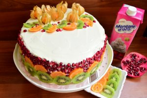 Tort cu creme de ciocolata si clementine
