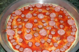 Pizza cu mozzarella