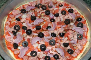 Pizza cu mozzarella