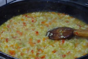 Orez cu legume la tigaia wok