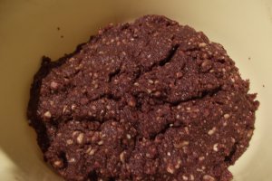 Desert braduti din aluat de biscuiti cu nuca si ciocolata