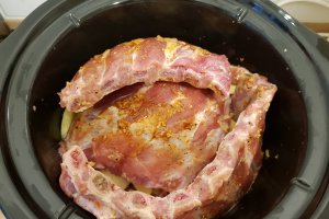 Coaste de porc si cartofi la slow cooker Crock-Pot 4.7 l