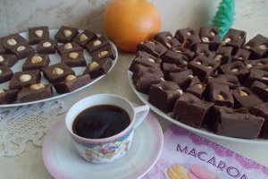 Ciocolata de casa, cu alune de padure