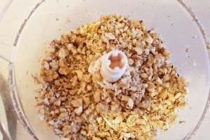 Desert cozonac cu ciocolata si nuca