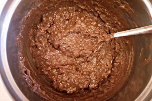 Desert cozonac cu ciocolata si nuca