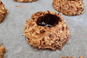 Desert fursecuri fragede cu gem de fructe