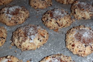 Desert fursecuri fragede cu gem de fructe