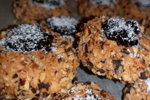 Desert fursecuri fragede cu gem de fructe