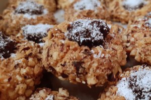 Desert fursecuri fragede cu gem de fructe