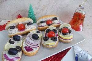 Tartine cu pasta din file de hering