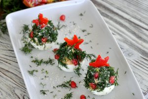 Aperitiv oua umplute pentru revelion