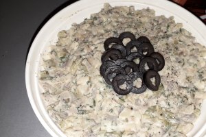 Salata de ciupercute cu maioneza si usturoi