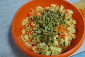 Salata de legume cu maioneza