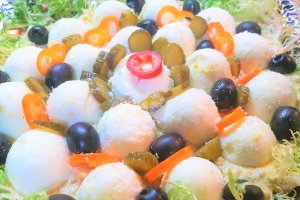 Aperitiv oua umplute cu leber de casa