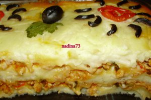 Musaca cu carne si mozarella