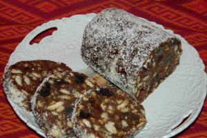 Desert salam de biscuiti de post