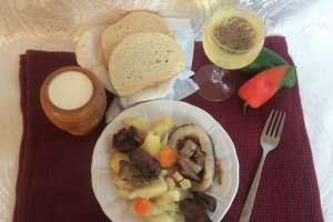 Ficatei cu cartofi la cuptor