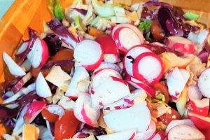 Salata cu somon afumat