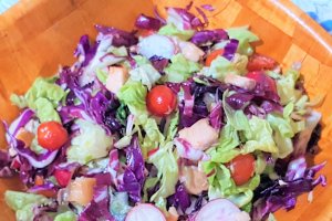 Salata cu somon afumat