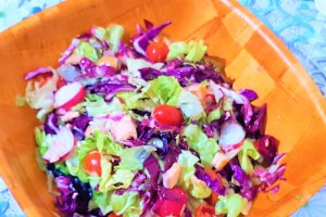 Salata cu somon afumat